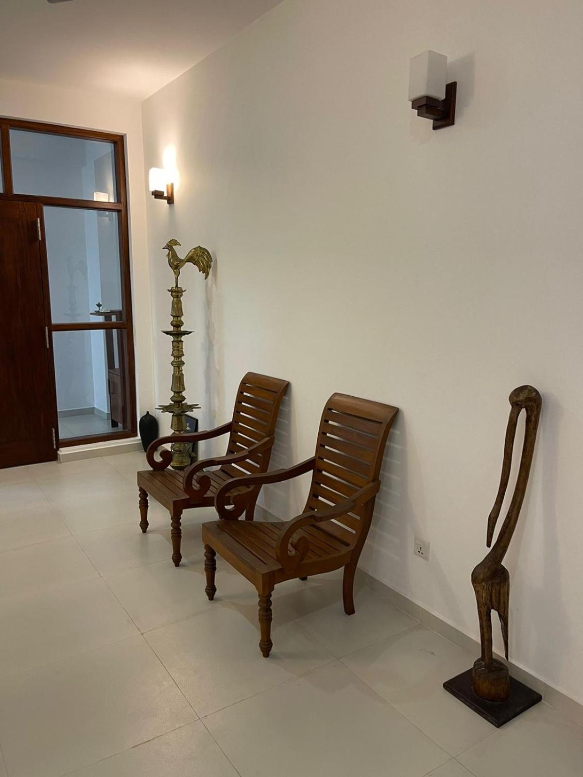 Mihira Gedara Apartments Унаватуна Экстерьер фото